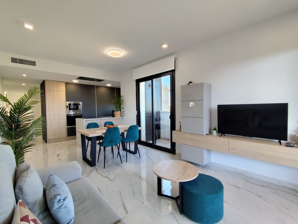 Corner apartment · Orihuela Costa — view 3
