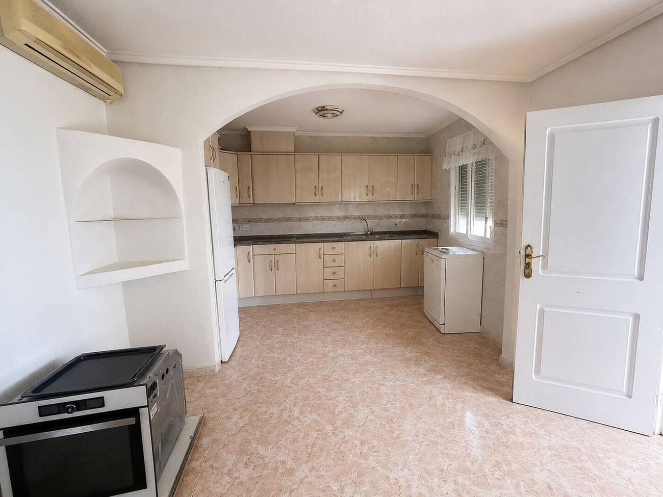 Kitchen two, independent unit